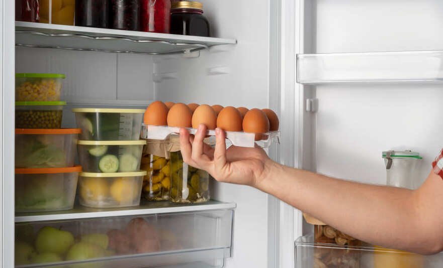 Geladeira não gela embaixo